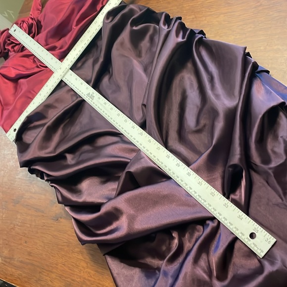 Le Chateau XL made in canada dress pink and purple - Picture 17 of 17